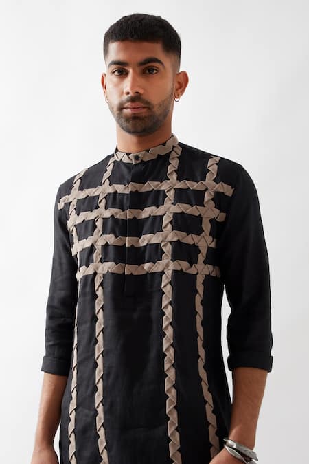 Buy Son Of A Noble Snob Black Linen Caterpillar Texture Kurta Buy_Son Of A Noble Snob_Black Linen Caterpillar Texture Kurta