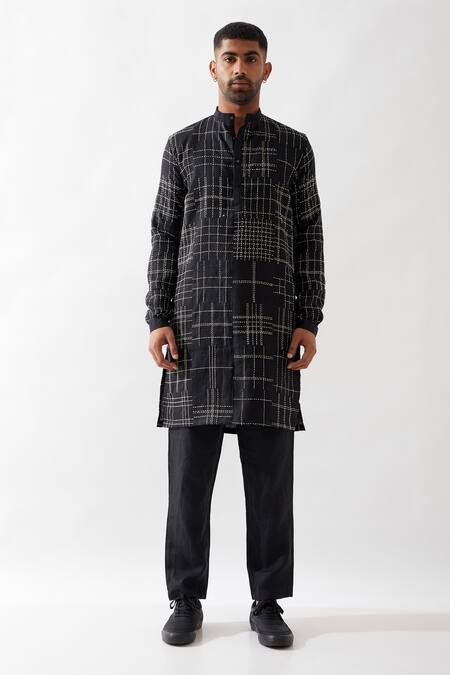 Buy Son Of A Noble Snob Black Linen Embroidery Hand Kantha Kurta Buy_Son Of A Noble Snob_Black Linen Embroidery Hand Kantha Kurta