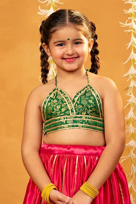 JILMIL DREAMWEAR_Green Embroidery And Pink Banarasi Brocade Lehenga Set _Online_at_Aza_Fashions