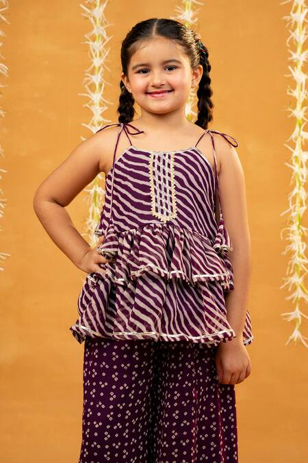 JILMIL DREAMWEAR Purple Georgette Embroidery Striped Kurta Set Online at Aza Fashions JILMIL DREAMWEAR_Purple Georgette Embroidery Striped Kurta Set _Online_at_Aza_Fashions