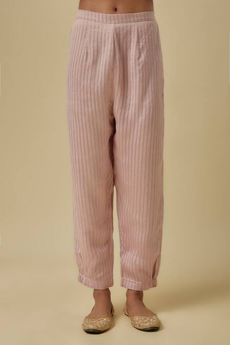 Payal Singhal_Pink Mirrors Split V-neck Embroidered Onion Kurta Set _Online_at_Aza_Fashions