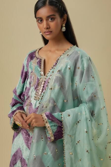 Buy_Payal Singhal_Mint Velvet, Organza Sequins, Embroidery V-neck Green And Purple Kurta Set _Online_at_Aza_Fashions