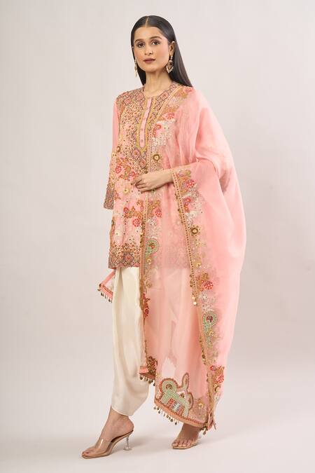 Shop Debyani + CO Pink Beads, Sequins, Embroidery Round Neck Floral Jaal Kurta Set Online at Aza Fashions Shop_Debyani + CO_Pink Beads, Sequins, Embroidery Round Neck Floral Jaal Kurta Set _Online_at_Aza_Fashions