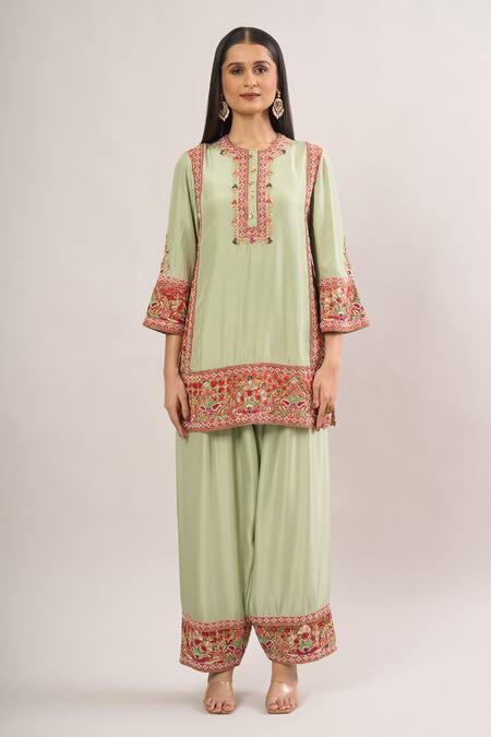Shop Debyani + CO Green Beads, Embroidery, Sequins Round Neck Sahina Kurta Salwar Set With Dupatta Online at Aza Fashions Shop_Debyani + CO_Green Beads, Embroidery, Sequins Round Neck Sahina Kurta Salwar Set With Dupatta _Online_at_Aza_Fashions