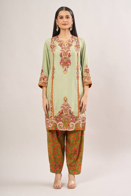 Buy Debyani + CO Green Beads, Sequins Split V-neck Floral Thread Embroidered Kurta Set Online at Aza Fashions Buy_Debyani + CO_Green Beads, Sequins Split V-neck Floral Thread Embroidered Kurta Set _Online_at_Aza_Fashions