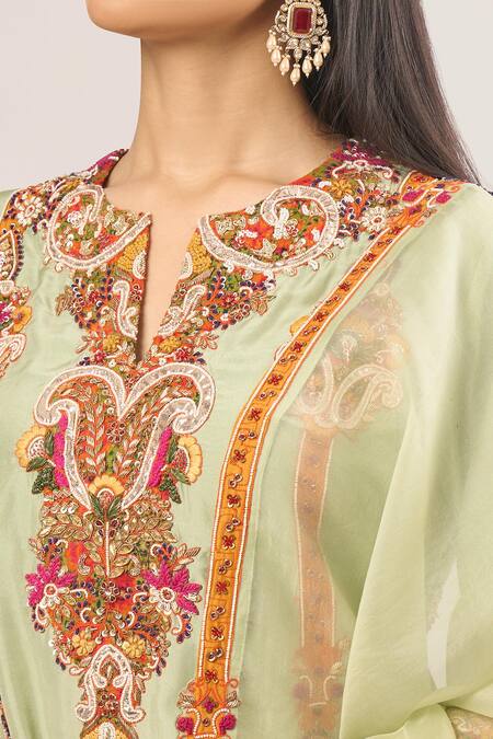 Debyani + CO Green Beads, Sequins Split V-neck Floral Thread Embroidered Kurta Set at Aza Fashions Debyani + CO_Green Beads, Sequins Split V-neck Floral Thread Embroidered Kurta Set _at_Aza_Fashions