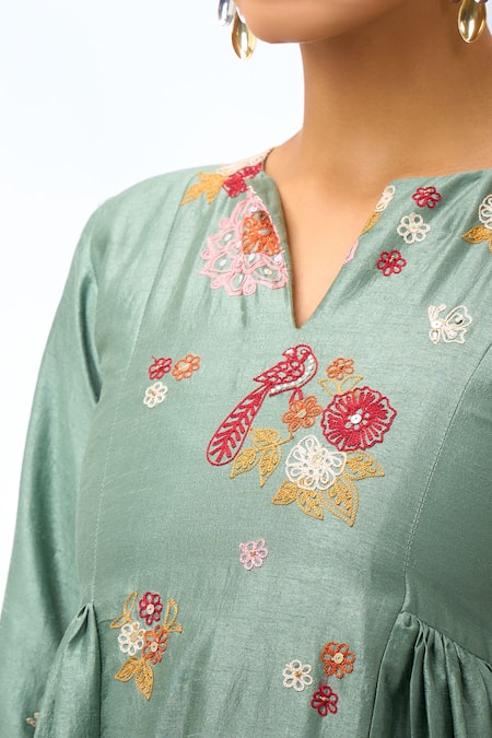 Basanti - Kapde Aur Koffee_Green Embroidery Split V-neck Anarkali Set_at_Aza_Fashions