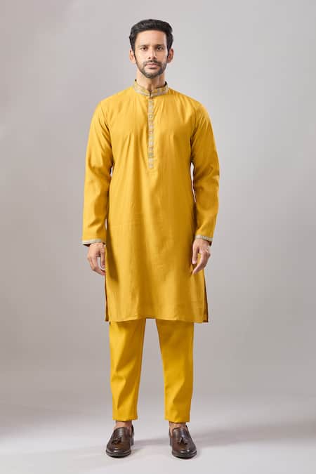 Buy_Aariyana Couture_Yellow Silk Embroidery Thread Bundi And Kurta Set _Online_at_Aza_Fashions