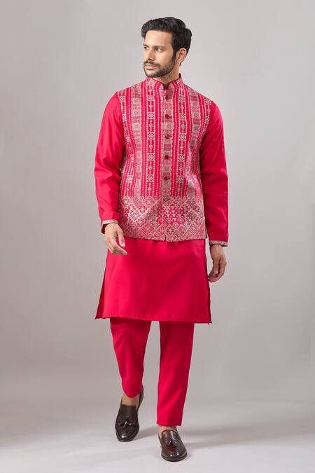 Aariyana Couture_Red Silk Embroidery Geometric Bundi And Kurta Set _Online_at_Aza_Fashions