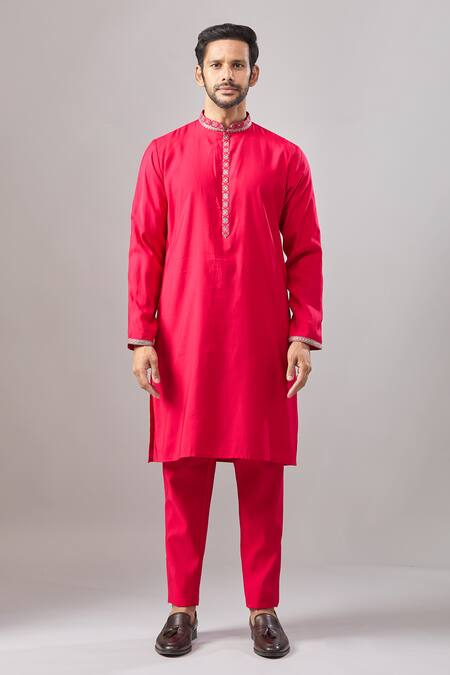 Buy_Aariyana Couture_Red Silk Embroidery Geometric Bundi And Kurta Set _Online_at_Aza_Fashions