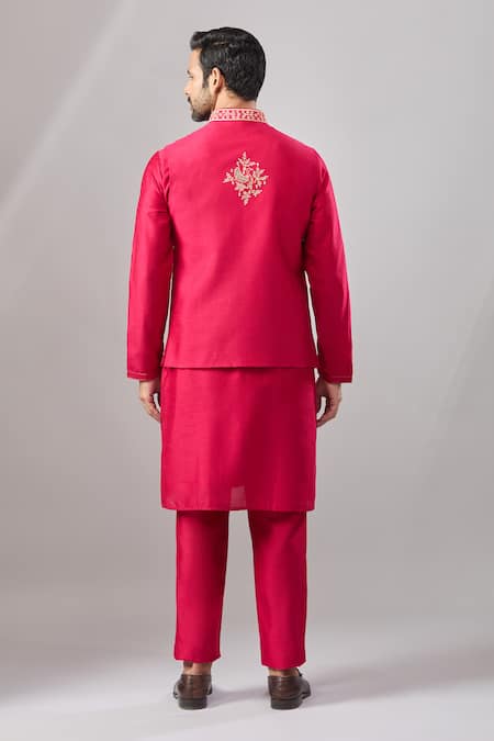 Aariyana Couture Mirror Embroidered Bundi & Kurta Set 