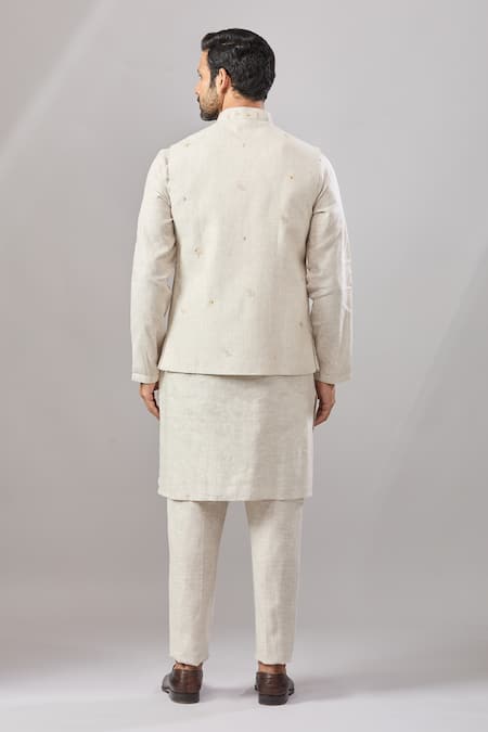 Aariyana Couture Geometric Pattern Bundi & Kurta Set 