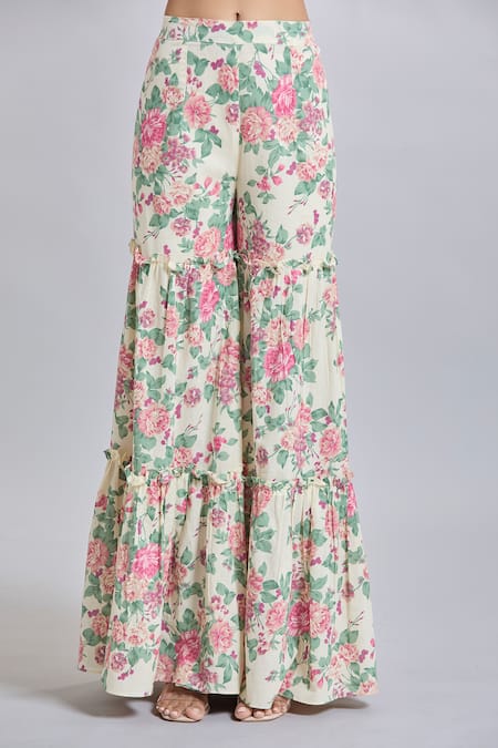 Samyukta Singhania_Off White Cotton Square Neck Floral Print Sharara Suit Set _at_Aza_Fashions