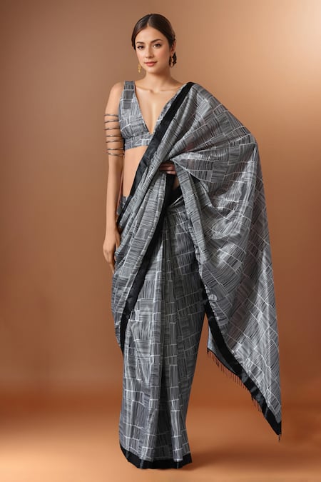 Samyukta Singhania Black & White Printed Pre-Draped Saree Set 
