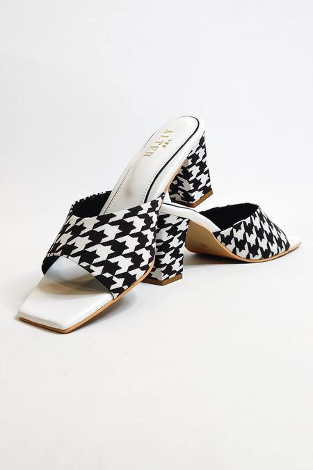 Buy_The Alter_Black T-shaped Houndstooth Block Heels 