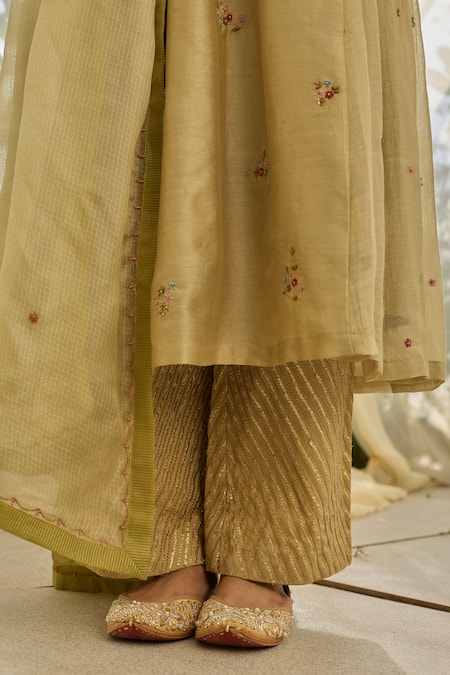 Rhua Green Chanderi Embroidery Keyhole Neck Almond Anarkali Set at Aza Fashions Rhua_Green Chanderi Embroidery Keyhole Neck Almond Anarkali Set _at_Aza_Fashions