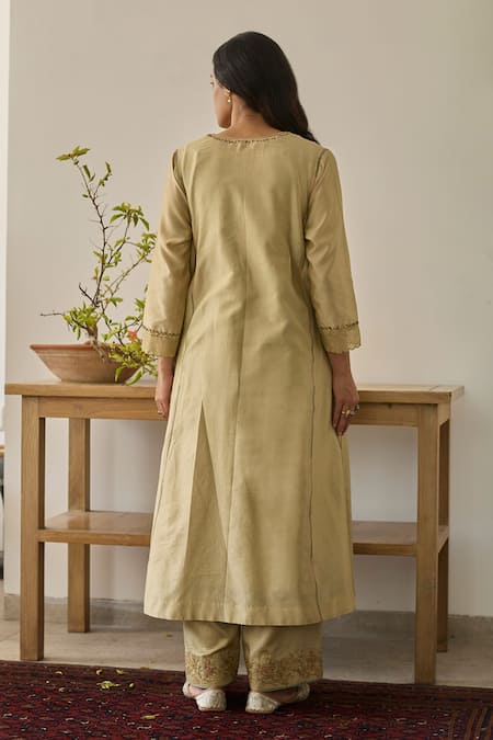 Shop Rhua Green Chanderi, Organza Embroidery Split V-neck Soft Anarkali Set at Aza Fashions Shop_Rhua_Green Chanderi, Organza Embroidery Split V-neck Soft Anarkali Set _at_Aza_Fashions