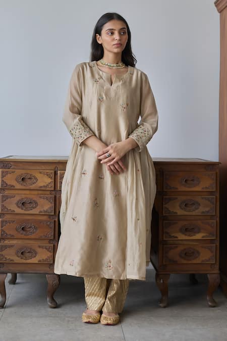 Buy Rhua Brown Chanderi, Organza Embroidery Split V-neck Anarkali Set Online at Aza Fashions Buy_Rhua_Brown Chanderi, Organza Embroidery Split V-neck Anarkali Set _Online_at_Aza_Fashions