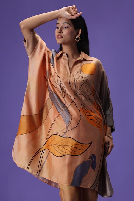 Buy_Label Radini_Peach Silk Collared Whispering Willow Short Kurta Set _Online_at_Aza_Fashions