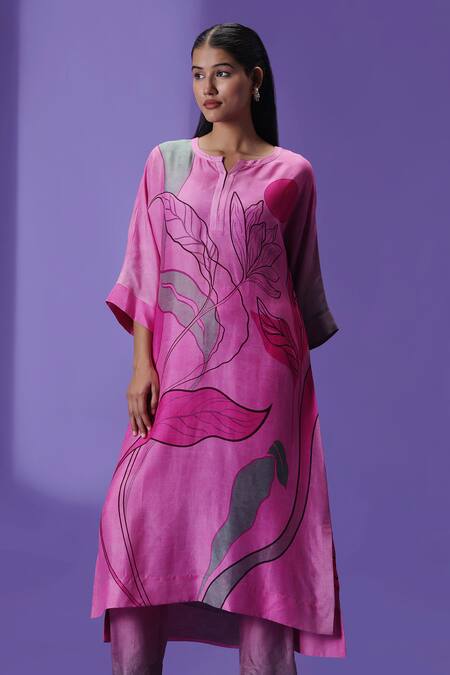 Buy Label Radini Pink Silk Round Neck Wildflower Muse Long Kurta Set Online at Aza Fashions Buy_Label Radini_Pink Silk Round Neck Wildflower Muse Long Kurta Set _Online_at_Aza_Fashions