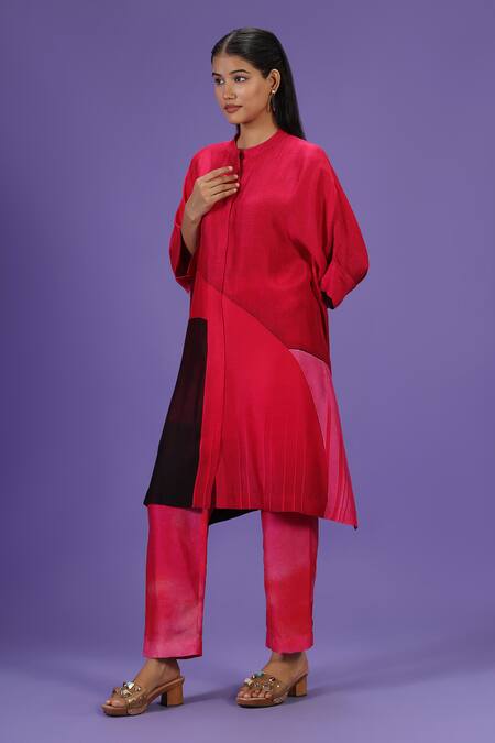 Label Radini Pink Silk Mandarin Collar Urban Crimson Mid Length Kurta Set Online at Aza Fashions Label Radini_Pink Silk Mandarin Collar Urban Crimson Mid Length Kurta Set _Online_at_Aza_Fashions