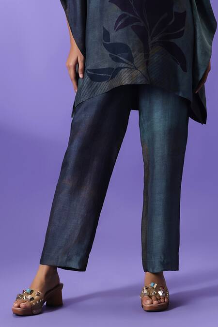 Buy_Label Radini_Multi Color Silk Collared Shadow Drape Kaftan Set _Online_at_Aza_Fashions