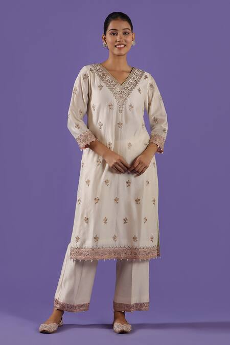 Label Radini_Ivory Chanderi Zari V-neck Pearl Kurta Set _Online_at_Aza_Fashions