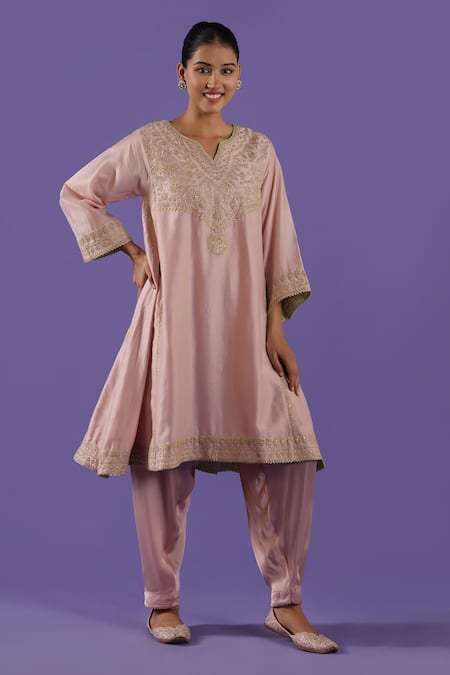 Buy_Label Radini_Blush Chanderi Split V-neck Pink Tilla Choga Set _Online_at_Aza_Fashions