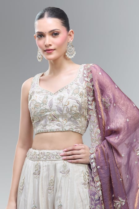 Samyukta Singhania_Cream Tissue, Viscose, Rayon Classic Lehenga Set With Purple Dupatta _Online_at_Aza_Fashions