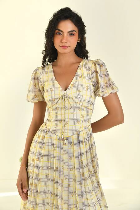 Shop Baise Gaba Beige Chiffon V-neck Cloudwalk Fit And Flare Dress Online at Aza Fashions Shop_Baise Gaba_Beige Chiffon V-neck Cloudwalk Fit And Flare Dress _Online_at_Aza_Fashions