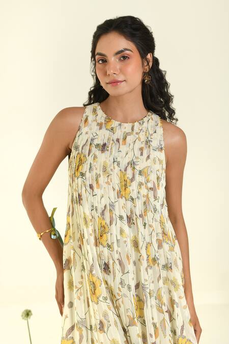 Baise Gaba_Beige Chiffon Round Neck Floral Print Fit And Flare Maxi Dress _Online_at_Aza_Fashions