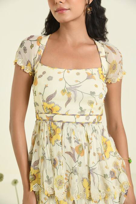 Buy Baise Gaba Beige Chiffon Lace Square Neck Floral Tiered Meadow Dress Buy_Baise Gaba_Beige Chiffon Lace Square Neck Floral Tiered Meadow Dress