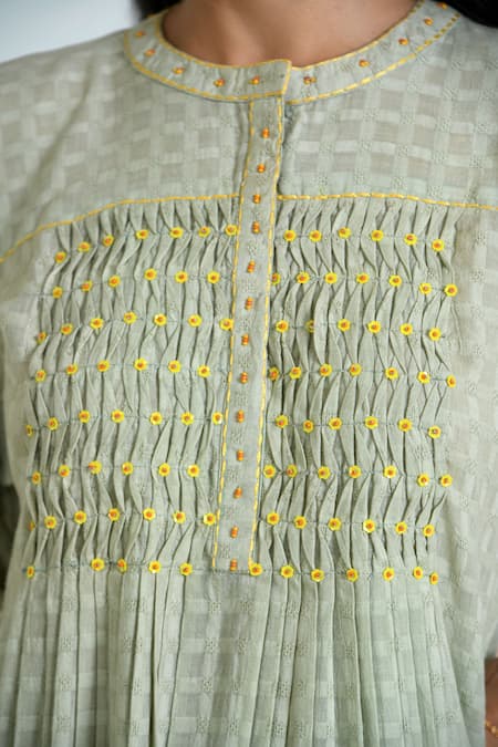 Buy Baise Gaba Green Cotton Embroidery Round Neck Fiora Kurta Set Online at Aza Fashions Buy_Baise Gaba_Green Cotton Embroidery Round Neck Fiora Kurta Set _Online_at_Aza_Fashions