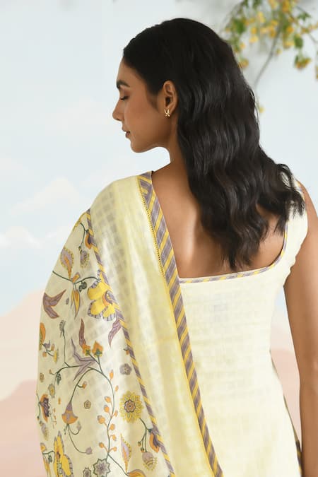 Shop Baise Gaba Beige Square Neck Mariglow Kurta Set Online at Aza Fashions Shop_Baise Gaba_Beige Square Neck Mariglow Kurta Set _Online_at_Aza_Fashions