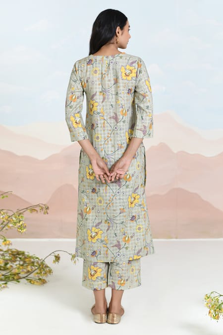 Shop Baise Gaba Green Cotton Embroidery Round Neck Floret Printed Kurta Set at Aza Fashions Shop_Baise Gaba_Green Cotton Embroidery Round Neck Floret Printed Kurta Set _at_Aza_Fashions