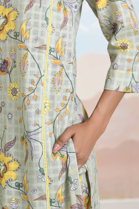 Buy Baise Gaba Green Cotton Embroidery Round Neck Floret Printed Kurta Set Buy_Baise Gaba_Green Cotton Embroidery Round Neck Floret Printed Kurta Set