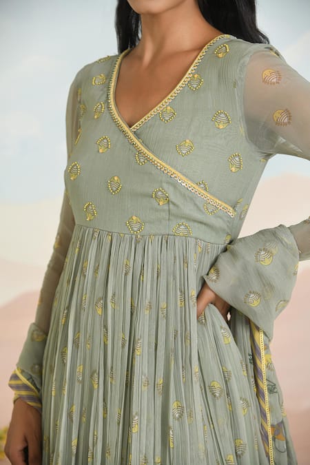 Buy_Baise Gaba_Green Chiffon, Cotton Embroidery V-neck Gardenia Anarkali Set _Online_at_Aza_Fashions
