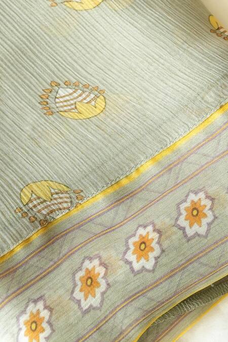 Shop Baise Gaba Green Chiffon Azalea Printed Saree With Blouse Fabric Online at Aza Fashions Shop_Baise Gaba_Green Chiffon Azalea Printed Saree With Blouse Fabric _Online_at_Aza_Fashions