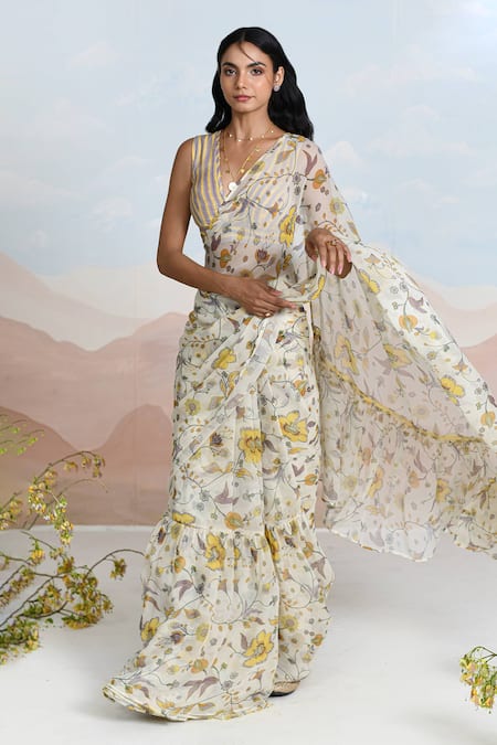 Buy Baise Gaba Beige Chiffon Sundrenched Floral Saree Set Online at Aza Fashions Buy_Baise Gaba_Beige Chiffon Sundrenched Floral Saree Set _Online_at_Aza_Fashions
