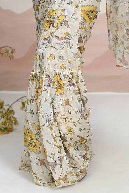 Shop Baise Gaba Beige Chiffon Sundrenched Floral Saree Set Online at Aza Fashions Shop_Baise Gaba_Beige Chiffon Sundrenched Floral Saree Set _Online_at_Aza_Fashions