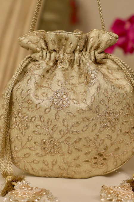 Shop_Amyra_Gold Embroidery, Tassels Tarang Cutwork Potli Bag