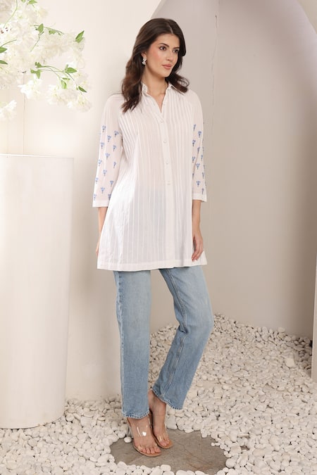 Saaj By Ankita_White Cotton Embroidery Collared Shirt _at_Aza_Fashions