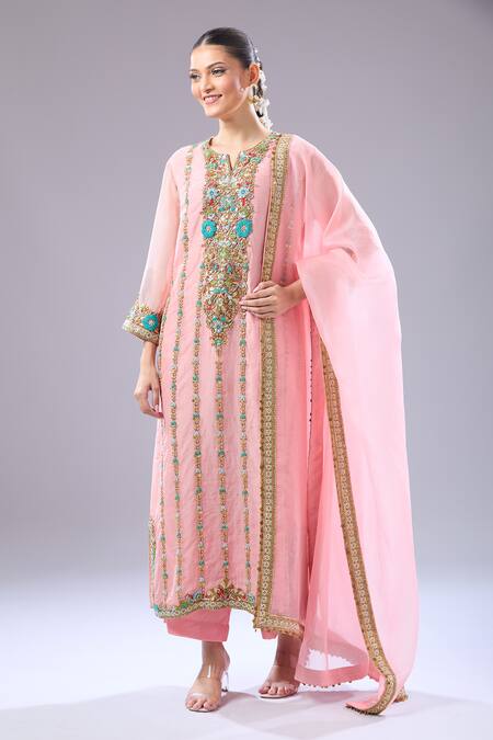 Shop Debyani + CO Pink Silk Beads, Embroidery Round Neck Floral Kurta Set Shop_Debyani + CO_Pink Silk Beads, Embroidery Round Neck Floral Kurta Set
