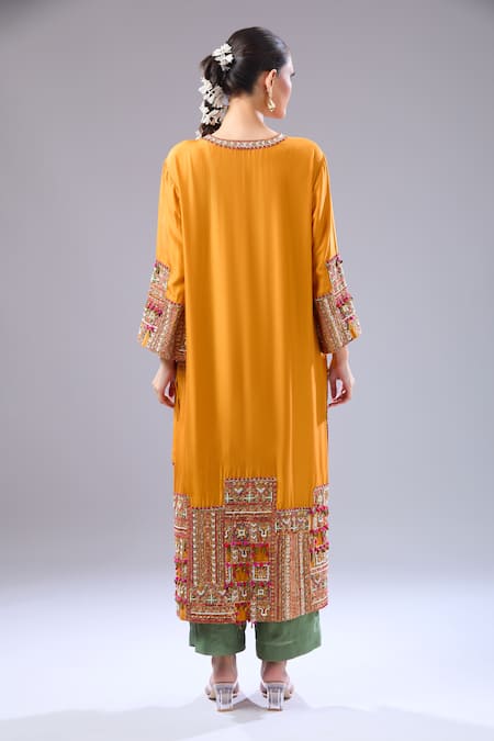 Shop Debyani + CO Orange Silk Embroidery Round Neck Kurta Set With Dupatta at Aza Fashions Shop_Debyani + CO_Orange Silk Embroidery Round Neck Kurta Set With Dupatta _at_Aza_Fashions