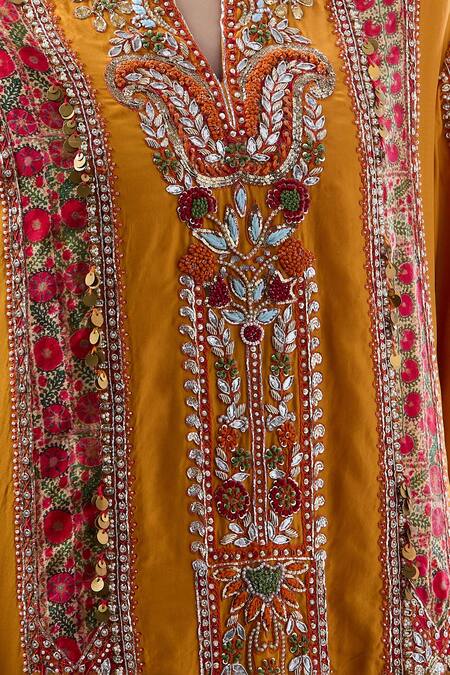 Shop Debyani + CO Orange Silk Embroidery Split V-neck Navratan Kurta And Salwar Set Shop_Debyani + CO_Orange Silk Embroidery Split V-neck Navratan Kurta And Salwar Set