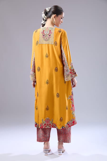 Shop Debyani + CO Orange Silk Embroidery Round Neck Suraj Zig Zag Kurta Set at Aza Fashions Shop_Debyani + CO_Orange Silk Embroidery Round Neck Suraj Zig Zag Kurta Set _at_Aza_Fashions