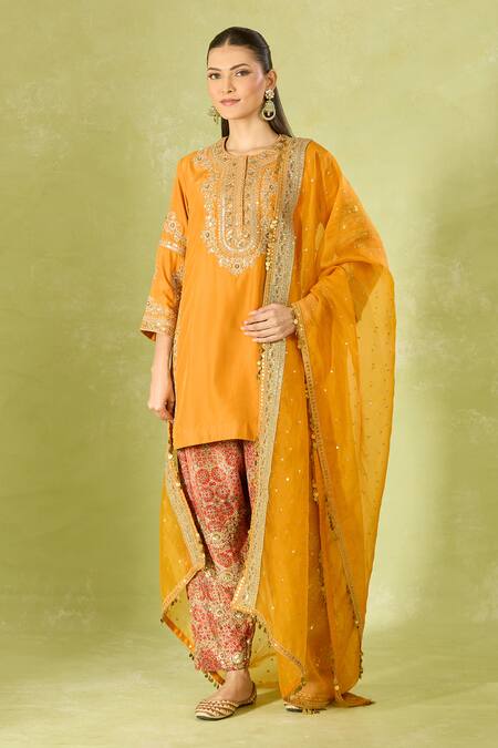 Buy Debyani + CO Orange Silk Sequins Round Neck Embroidered Kurta Set Buy_Debyani + CO_Orange Silk Sequins Round Neck Embroidered Kurta Set
