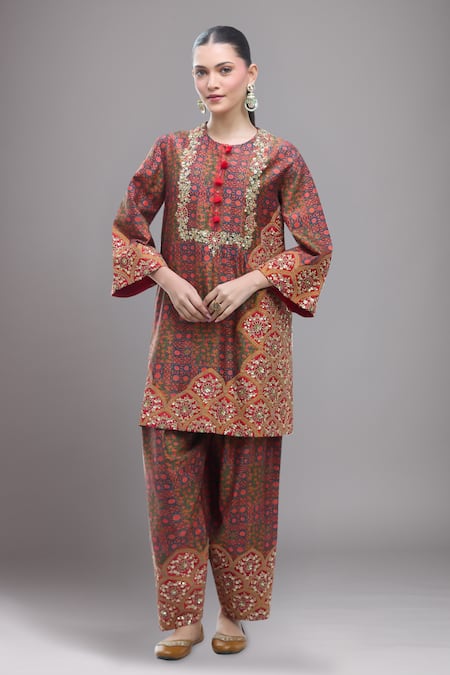 Debyani + Co Multi Color Silk Sequins, Embroidery Round Neck Floral Print Kurta Set 