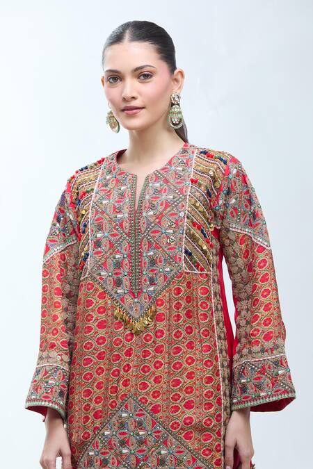 Shop Debyani + CO Multi Color Silk Embroidery Round Neck Floral Stripe Print Kurta And Salwar Set Online at Aza Fashions Shop_Debyani + CO_Multi Color Silk Embroidery Round Neck Floral Stripe Print Kurta And Salwar Set _Online_at_Aza_Fashions