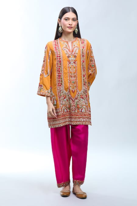 Debyani + CO Orange Silk Embroidery Split V-neck Paisley Kurta Set Online at Aza Fashions Debyani + CO_Orange Silk Embroidery Split V-neck Paisley Kurta Set _Online_at_Aza_Fashions